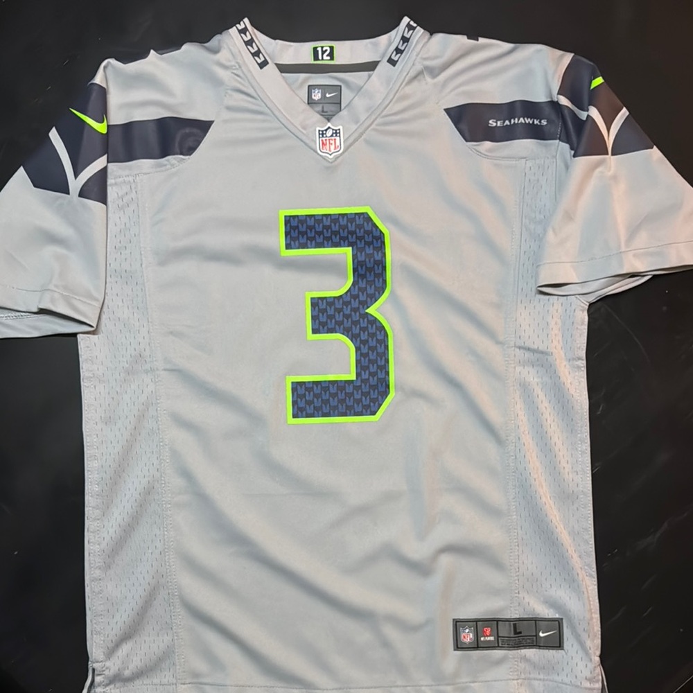 Nike Seahawks #3 WILSON Jersey size L